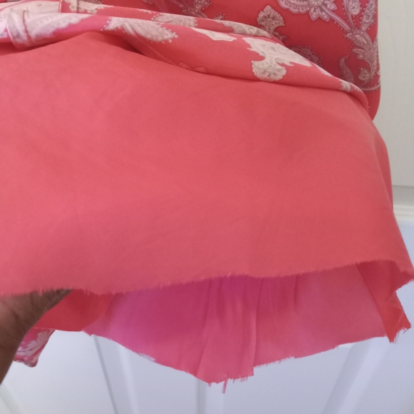 GAP pink paisley silk halter dress. Large - Picture 7 of 10